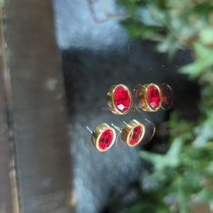 SAL Swarovski Vtg Crystal Ruby Red Oval Stud Earrings Valentine Christmas July